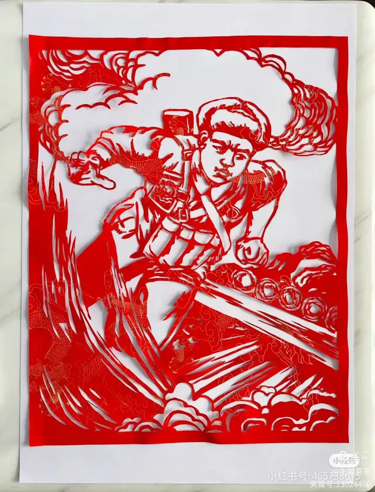 传承红色基因 涂绘英烈伟人